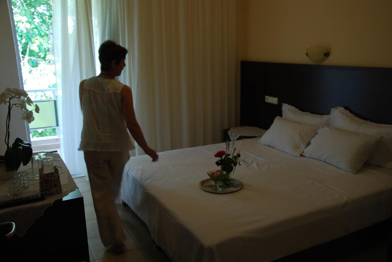 Hotel Achillion Makrygialos Exterior foto